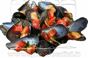 Cozze con pomodori verdi